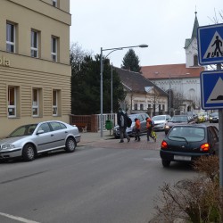 Přechod před školou je pro děti bezpečný