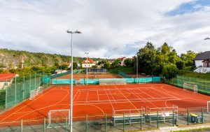 Hřiště v místě plánované nafukovací haly, foto: T. Lisý